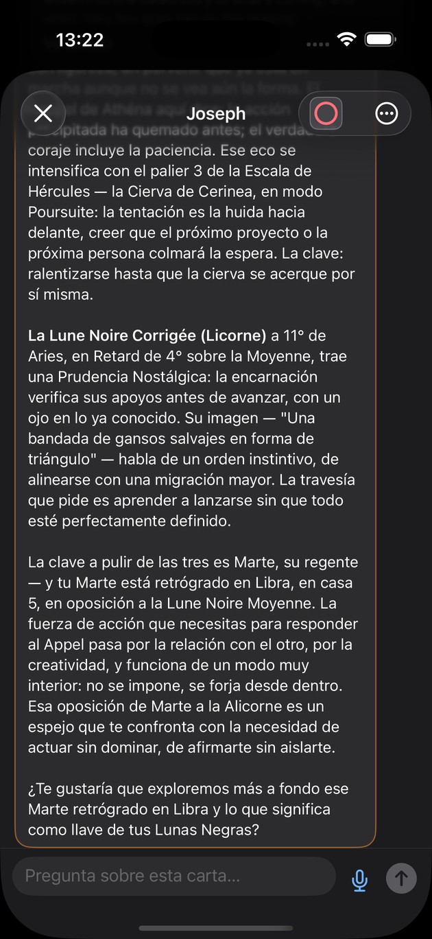 Respuesta del chat sobre las tres Lunas Negras: Marte retrógrado en oposición al Alicornio, y Saturno en tránsito sobre el Alicornio natal, conjunción exacta el 18 de marzo de 2027.